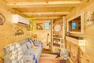 Glamping Getaway with Porch in Wisconsin Northwoods - Siren - 6