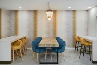 TownePlace Suites by Marriott Calhoun - 5
