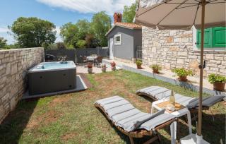 Stunning Home In Umag With Wifi - Umag - 0