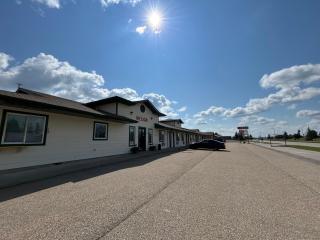 The King's Motel - Sundre - 0