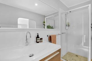 Diggers rest self contained tiny home with wifi - Diggers Rest - 1