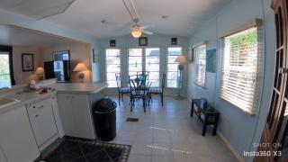 Coastal Adorable 1 bedroom 1 bath beach bungalow Located On Nettles Island - 0