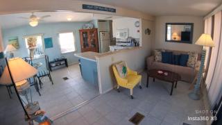 Coastal Adorable 1 bedroom 1 bath beach bungalow Located On Nettles Island - 6