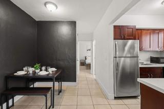 1BR Miami Beach Stylish Getaway - Miami Beach - 2