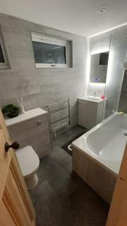 Bournemouth Double Room - 5