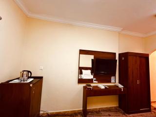 فندق الجوهرة البراقة توصيل مجاني إلى الحرم Al Jawhara Al Buraqah Hotel Free Shuttle to Al Haram - 4