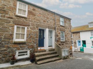 Rockpools, 23 Carncrows Street - St Ives - 0