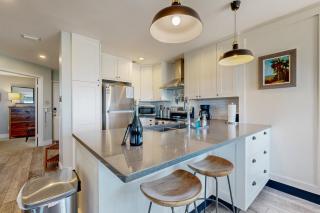 Lovely oceanfront townhouse in Summer Beach Village w/Shared Pool, Central AC - 3