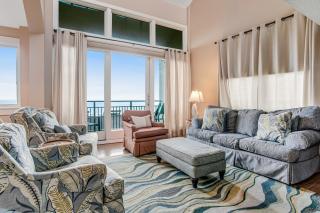 Ocean-view 4th-floor condo with balcony, outdoor pool & central AC - 9