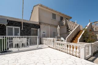 Apartments by the sea Stara Novalja, Pag - 9725 - 9