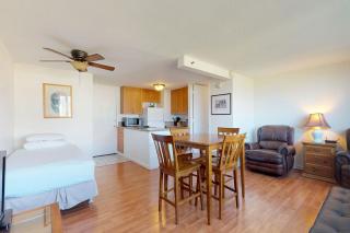 Island Colony 2202 - 30-Night Minimum - 7