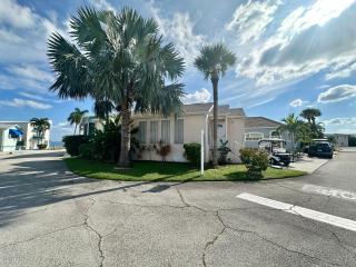 Coastal Adorable 2 Bedroom 1 Bath Beach Bungalow On Nettle Island Resort N1184 - 7