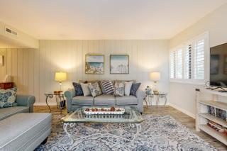 Dog-Friendly Beach Wood villa across the street from the beach with pool - 4