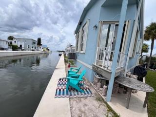 Intracoastal Canal Front Gorgeous 3 Bedroom 2 Bathroom Home On Nettles Island Resort - 0