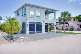 Intracoastal Riverview Beautifully Remodeled 2 Bedroom 2 Bathroom Beach Home on Nettles Island Resort - Jensen Beach - 0