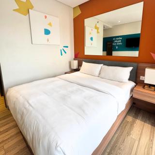 Luxebridge Hotel - 2