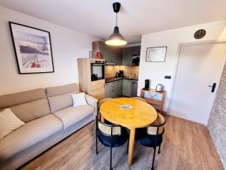 Charmant Appartement Ski-In à La Plagne - 6 Pers. - FR-1-755-41 - 0