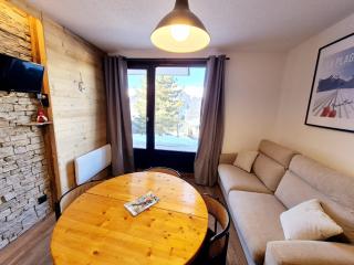 Charmant Appartement Ski-In à La Plagne - 6 Pers. - FR-1-755-41 - Aime-La Plagne - 8
