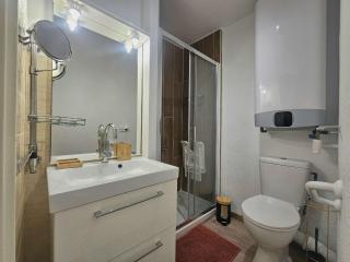 Appartement T1 avec Climatisation à Balaruc-les-Bains - FR-1-553-307 - 4