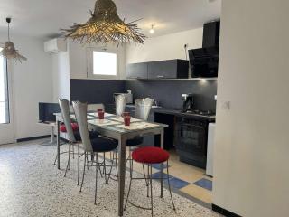 Appartement 2 pièces avec climatisation proche plage - FR-1-250-321 - 0