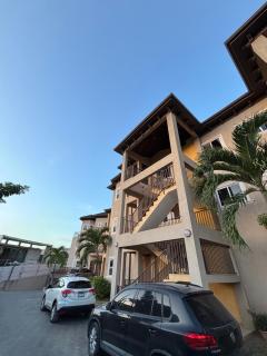 Casa Pors Luxury Apartment with Security, Pool, & Gym - 4
