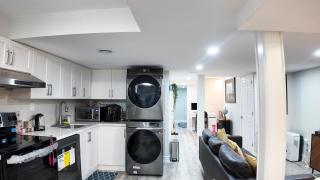 2 Bedroom Walkout Basement Ajax - Ajax - 0