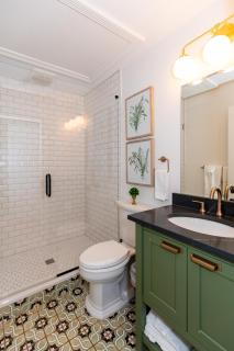 Boutique Style Condo Near Downtown Waterfront - Sandusky - 2