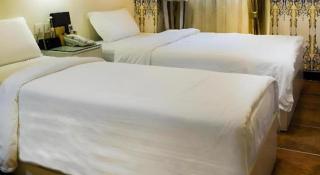 Happy Family Hotel - 6