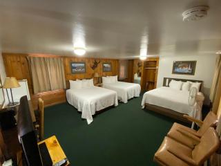 Trails end motel - 6