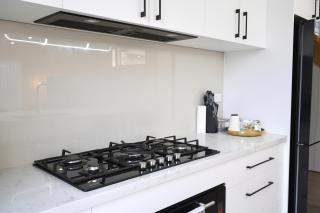 Entire House Stay in Springvale - 1