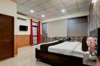 Super Hotel O Sector 58 Mohali Formerly Hotel Alpha - Mohali - 2