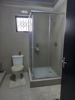 Ocean Wave Chalets Unit 1 - Hibberdene - 2