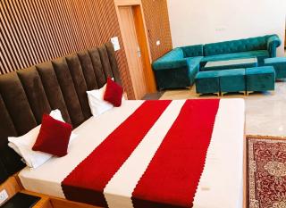 Hotel Grand Mau-Rya And Restaurant In Siwan - 5