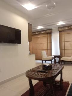 Comfortable Apartment For Rent - Lahore - 1