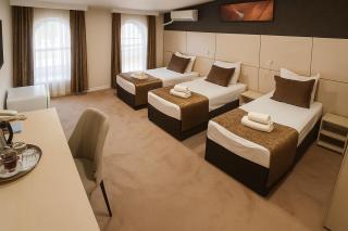 CITY HOTEL - Tasjkent - 9