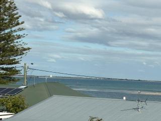 Ocean Vista Beach Stay - 7