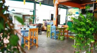 OYO 586 I Hostel Phuket - Strand Patong - 9