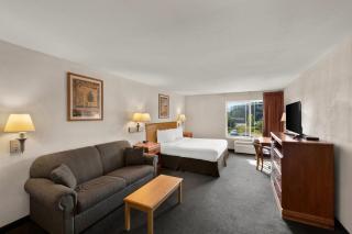 Rodeway Inn & Suites Tomahawk - Tomahawk - 4