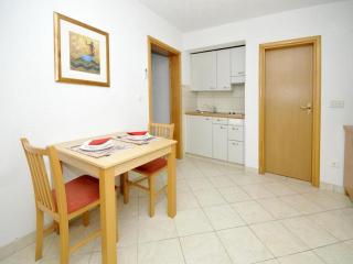 Apartments Villa Moonlight - One Bedroom Apartment with Sea View Balcony and Terrace Sandra - 2