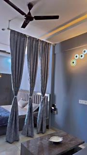 Crystal homes - Noida - 2