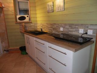Gîte cosy, sur jardin, terrasse privée, parking au calme en rdc - Gémozac - 4