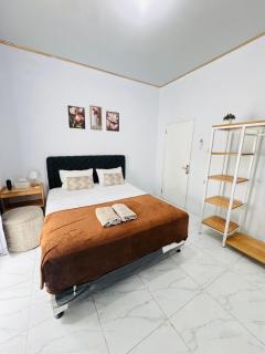 Stella Villa - Ngurblut - 8