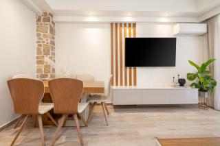 Kos Urban Retreat with Private Patio - 9