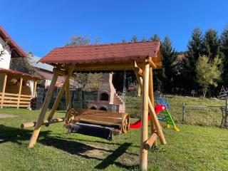 Cozy mountain house - Trăisteni - 5