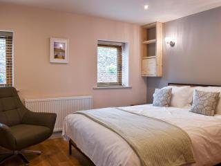 Hen House - Uk31827 - Rimington - 3
