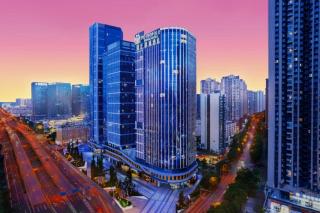 锦江都城酒店昆明西山万达广场火车站店 - 0