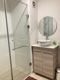 Fully Furnished Chic Studio in Cantonments - 7