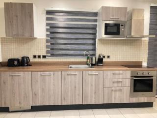 Fully Furnished Chic Studio in Cantonments - Accra - 3