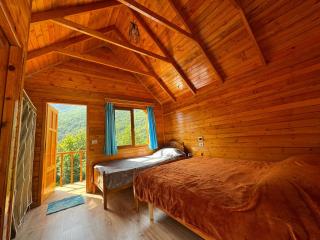 Guest House Leka - - 0