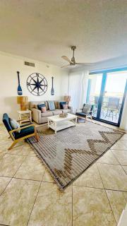 Navarre Towers 104 - 1
